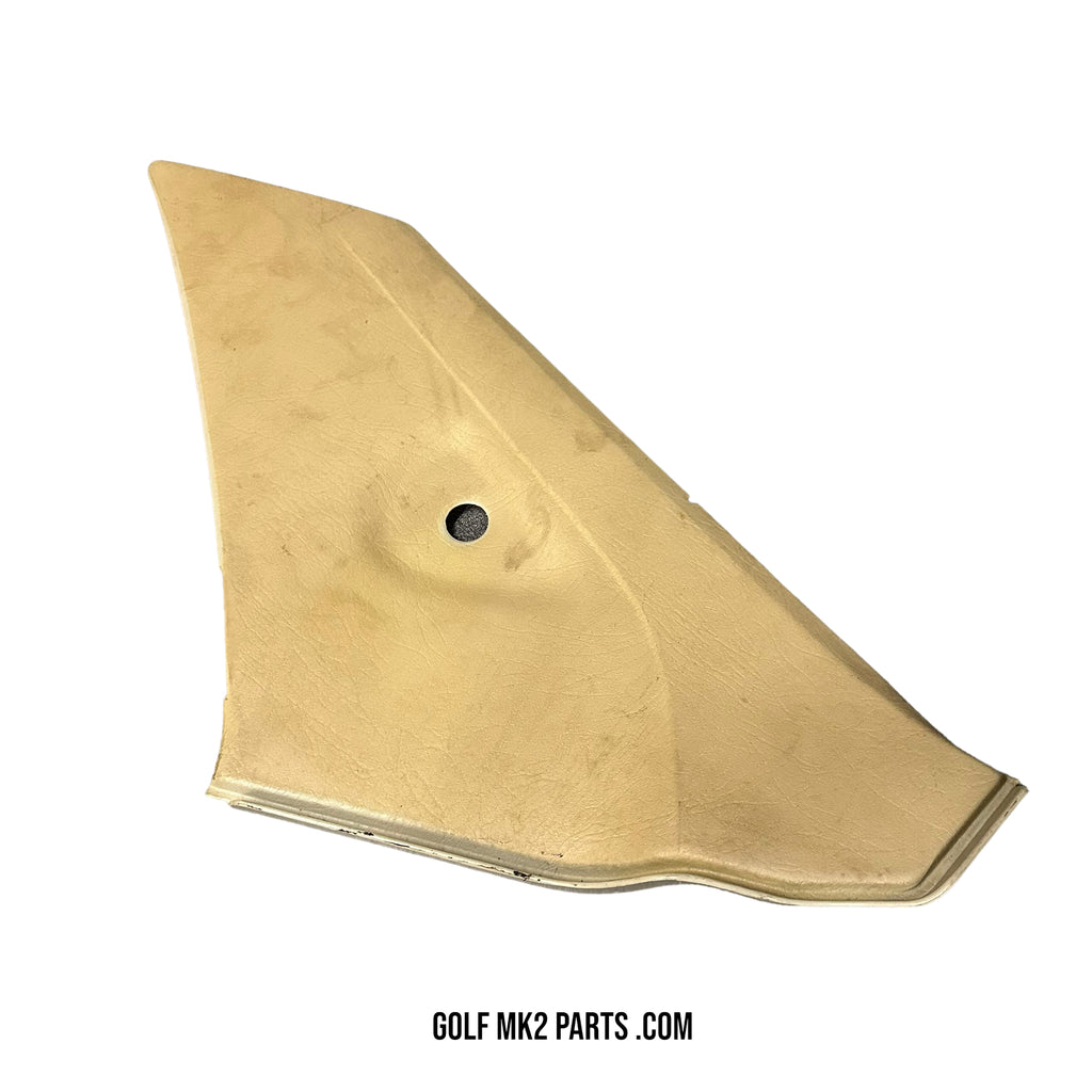 Jetta C pillar cover 5door White Right