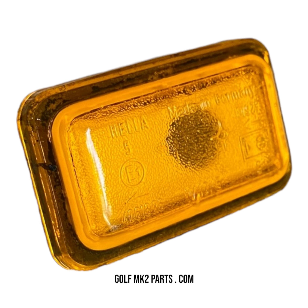 Turn signal Fender, Hella