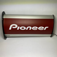 Caja de luz pionera